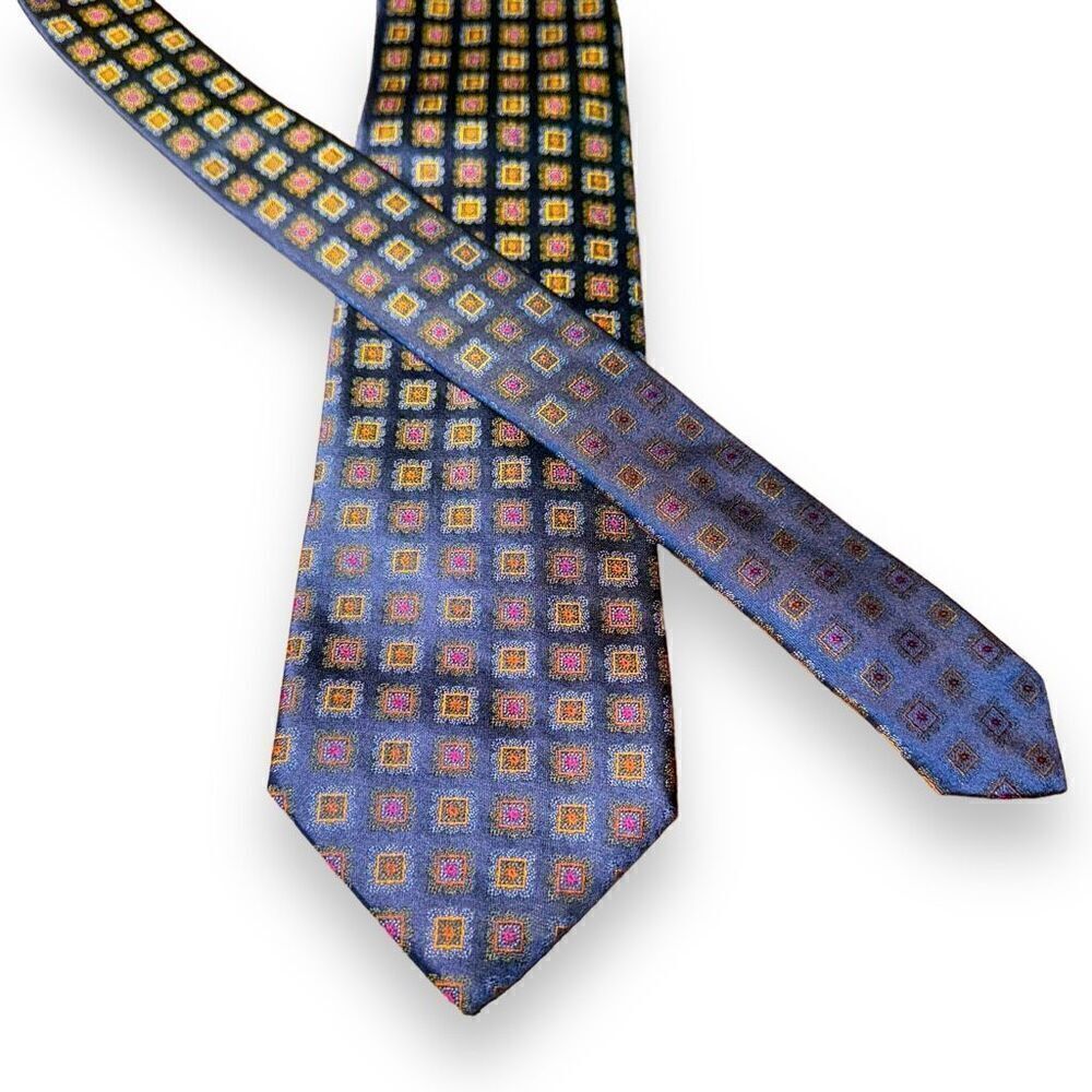 Carrot & Gibbs Navy Blue Flower Handmade 100% Silk Neck Tie